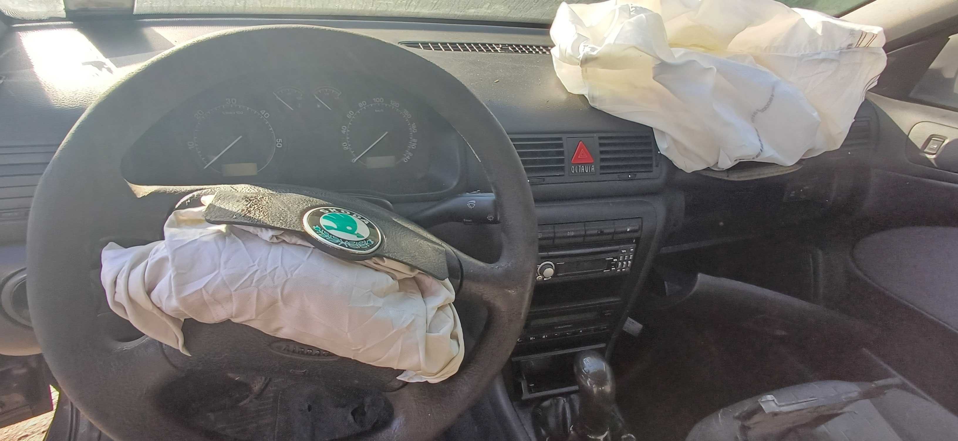 2006 Skoda Octavia I 1.9 TDI 100KM AXR kolor 9910 Silnik części