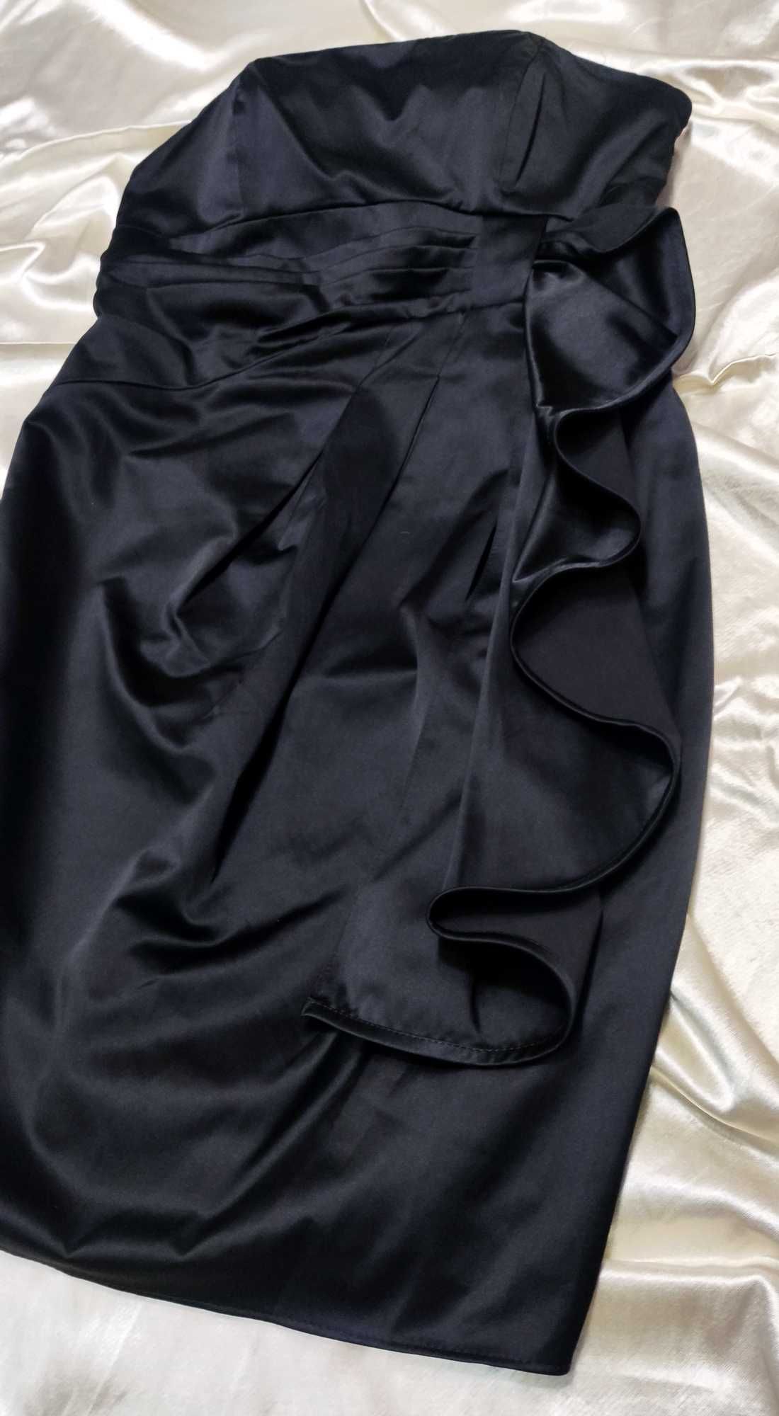 42 40 Zgrabna Taliowana Czarna Sukienka Falbany Elegancka Wizytowa Bal