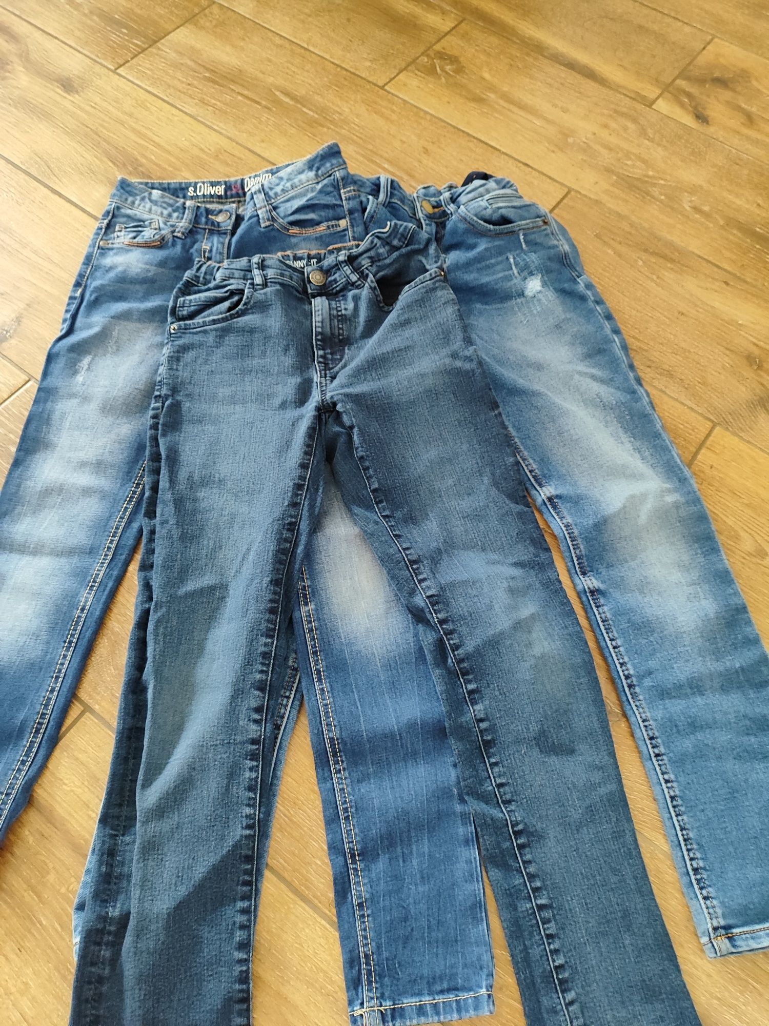 Zestaw spodnie jeans dres CR7,zara