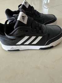 Buty Adidas dla dziewczynki rozm.36