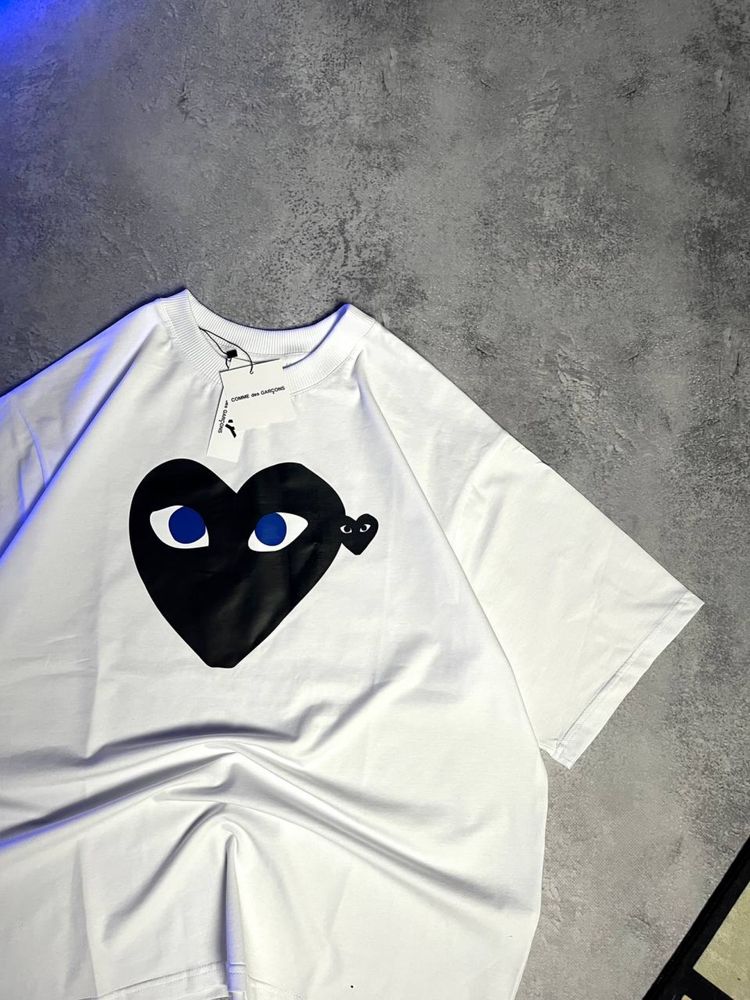Футболка Comme Des Garcons PLAY з бірками