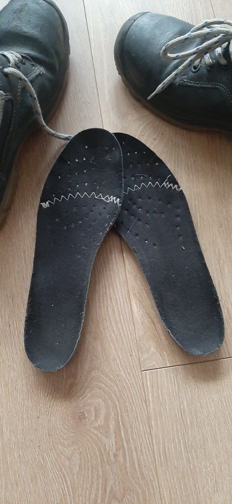 Buty robocze ze stalowym noskiem Berner 42 wkładka 27,5 cm