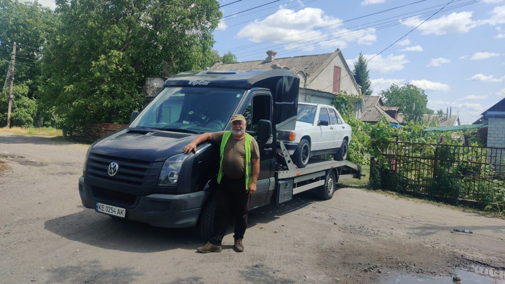 Эвакуатор Камянське. Услуги перевозки грузов.