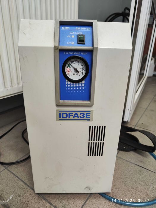 Osuszacz powietrza chłodzony SMC IDFA3E-23