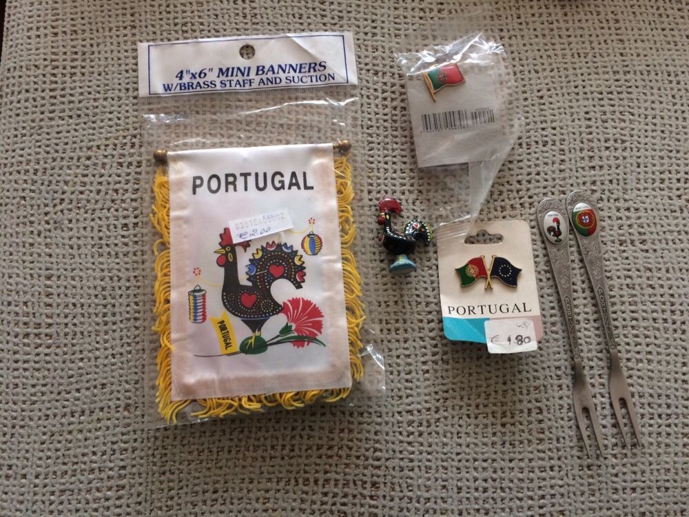 Conjunto Portugal bandeira pin galo Barcelos garfos aperitivo