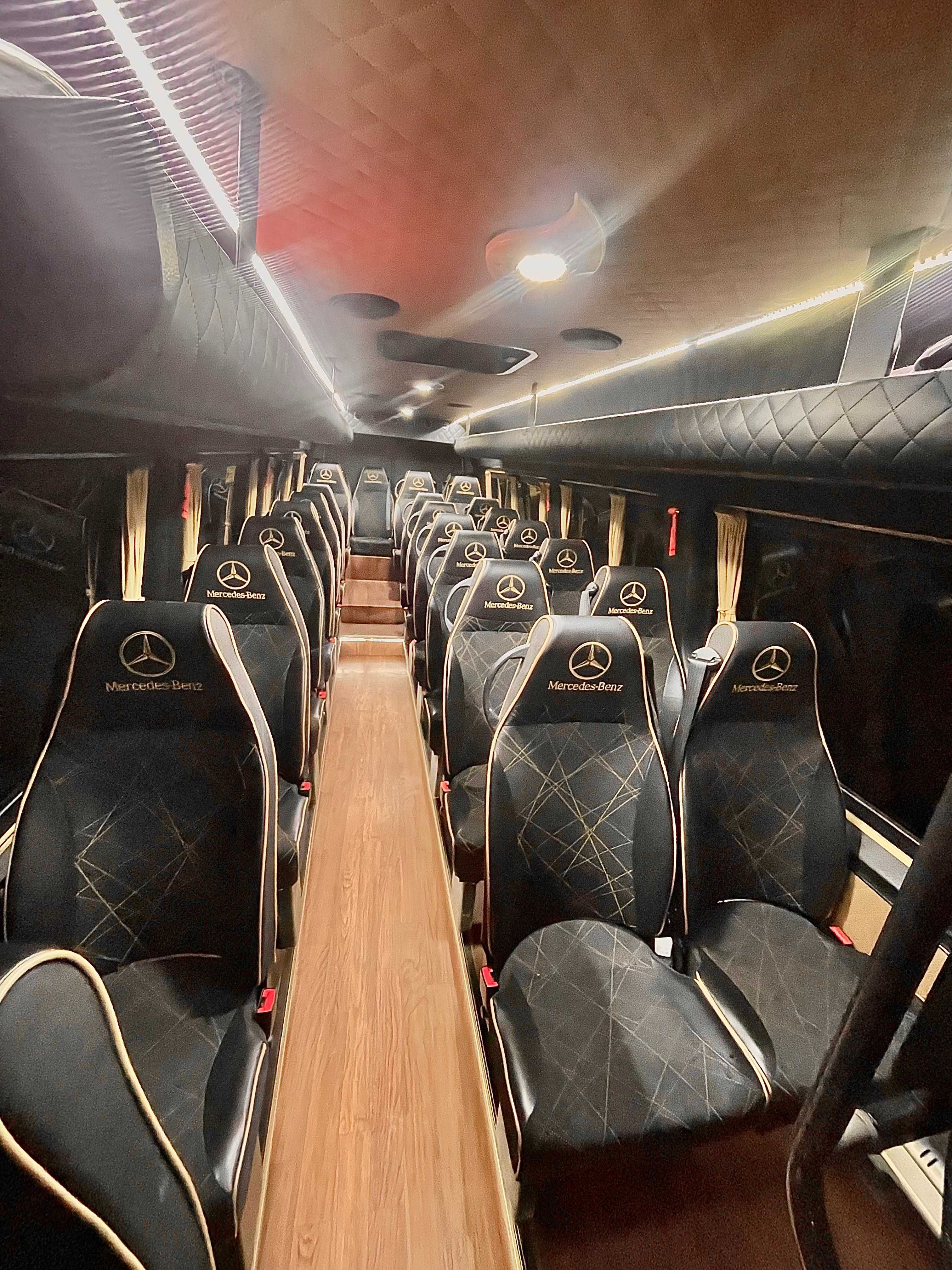 Autobus z kierowcą 1-34 osób przewóz autokar wynajem transport wesela