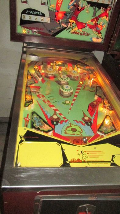 Flipper-Bally-Camelot-ano-1969-