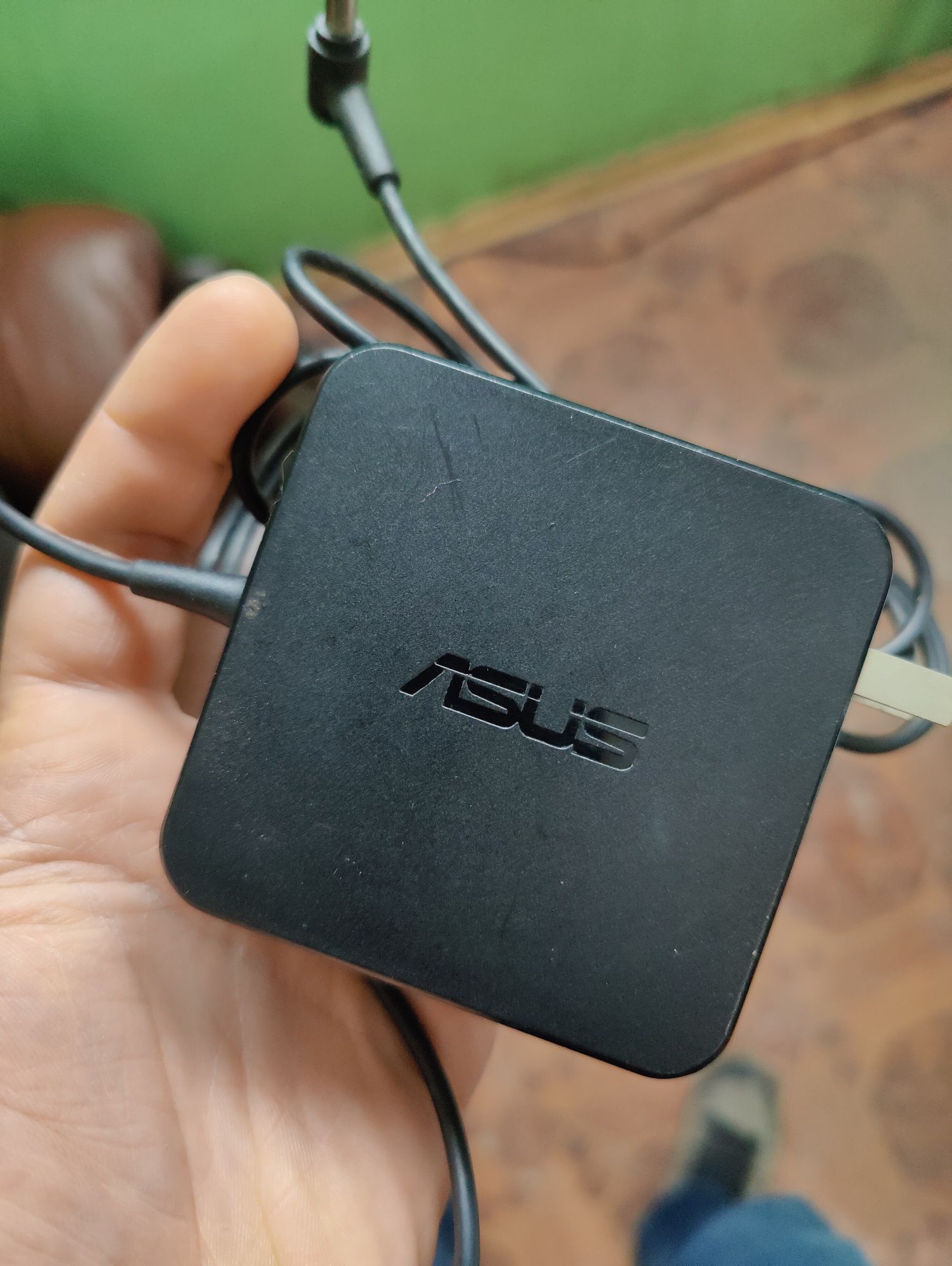 Оригінальний блок живлення Asus