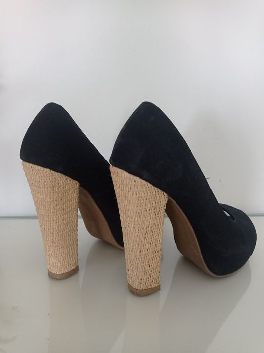 Buty na obcasie Sandały 36