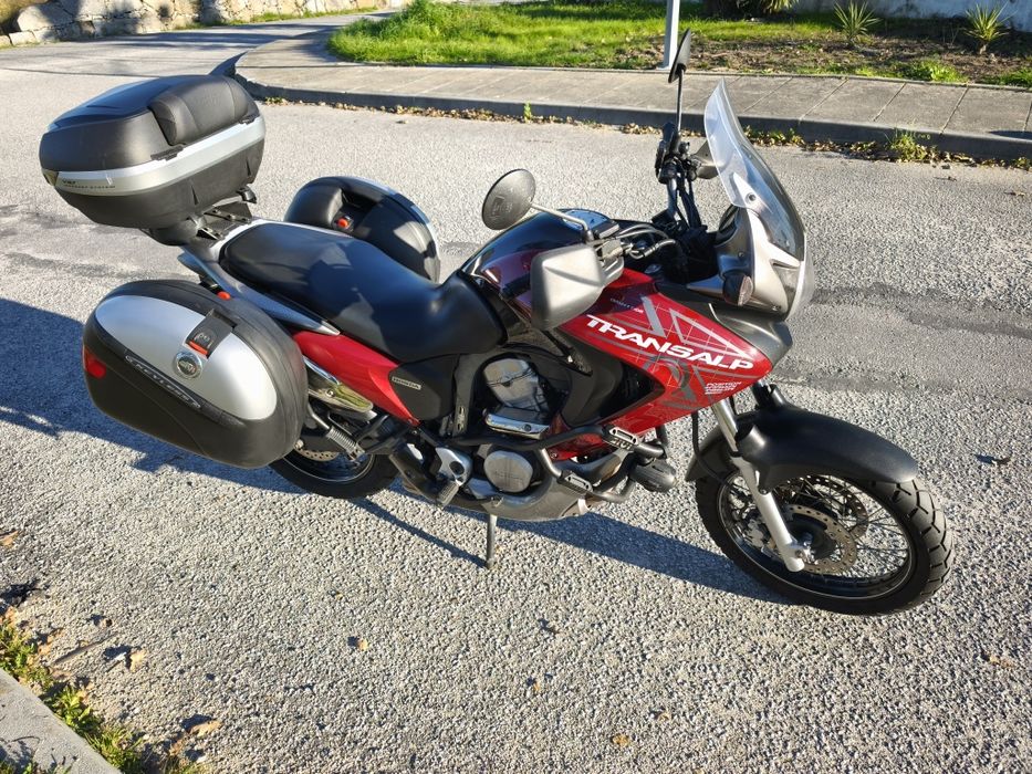 Honda Transalp 700