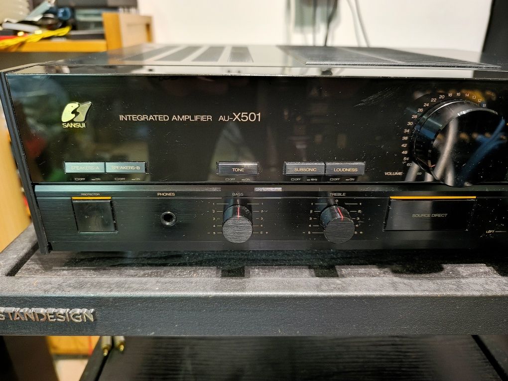 Amplificador Sansui AU X-501