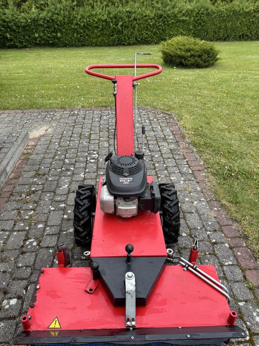 Hydrauliczna zamiatarka honda