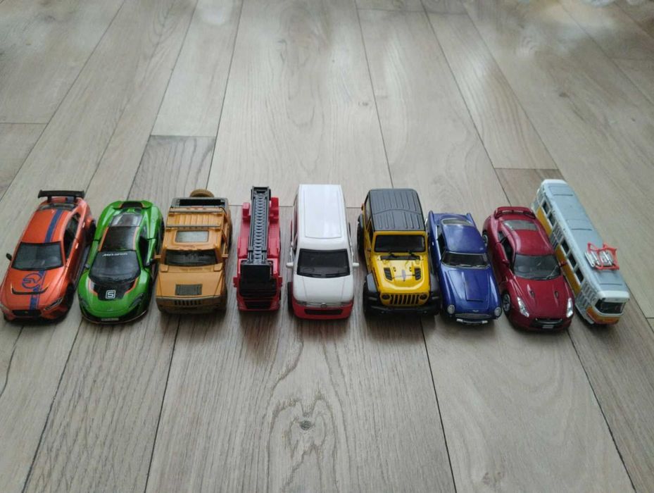 Модельки Kinsmart Hot wheels Автопром машинки ЛОТ