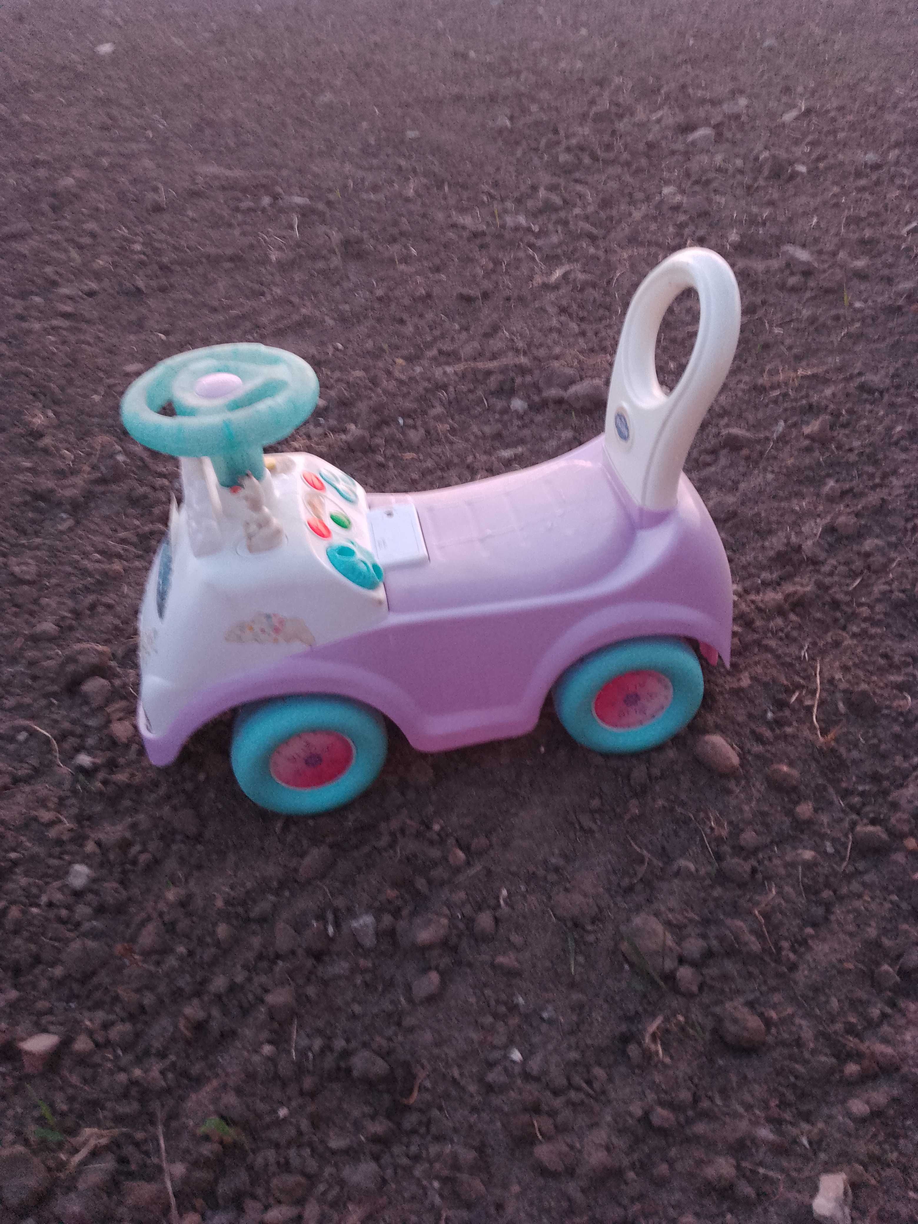 Samochodzik autko zabawka dla dziecka Frozen Elza i Anna,gra
