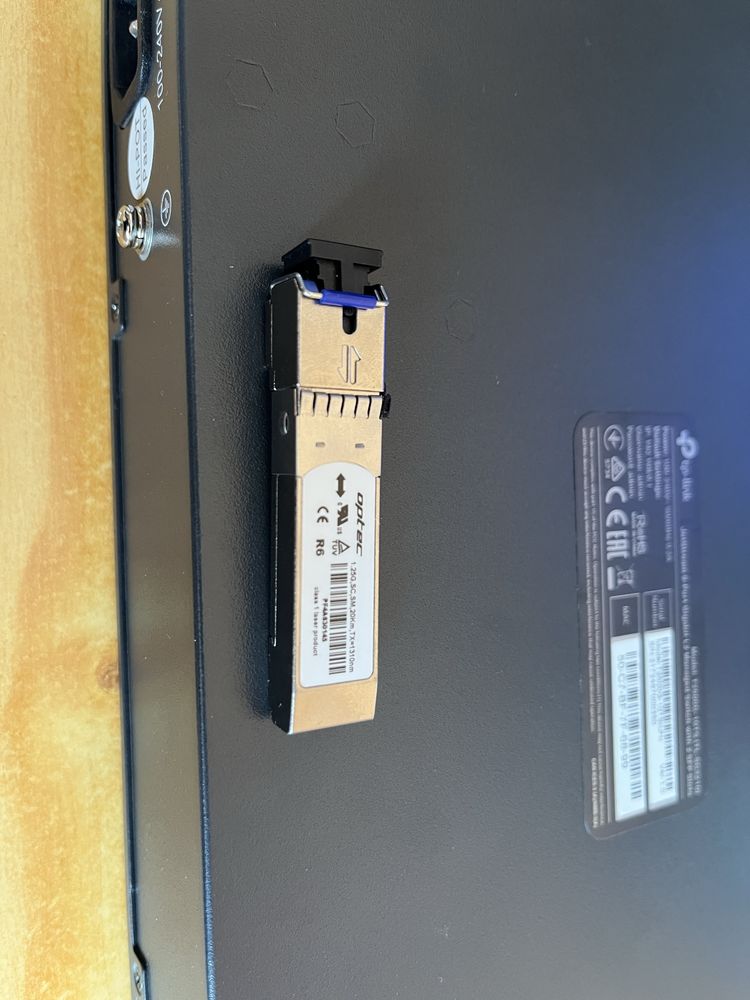Switch tp link t2500g-10ts sg3210