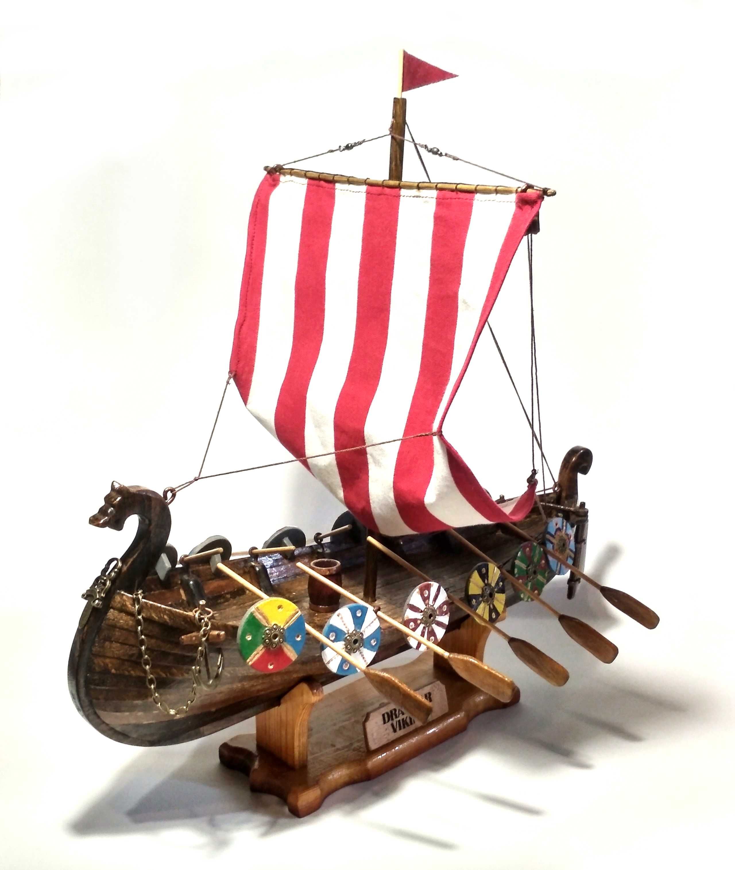 Корабль Викингов Драккар. Деревянная модель корабля. Ручная работа