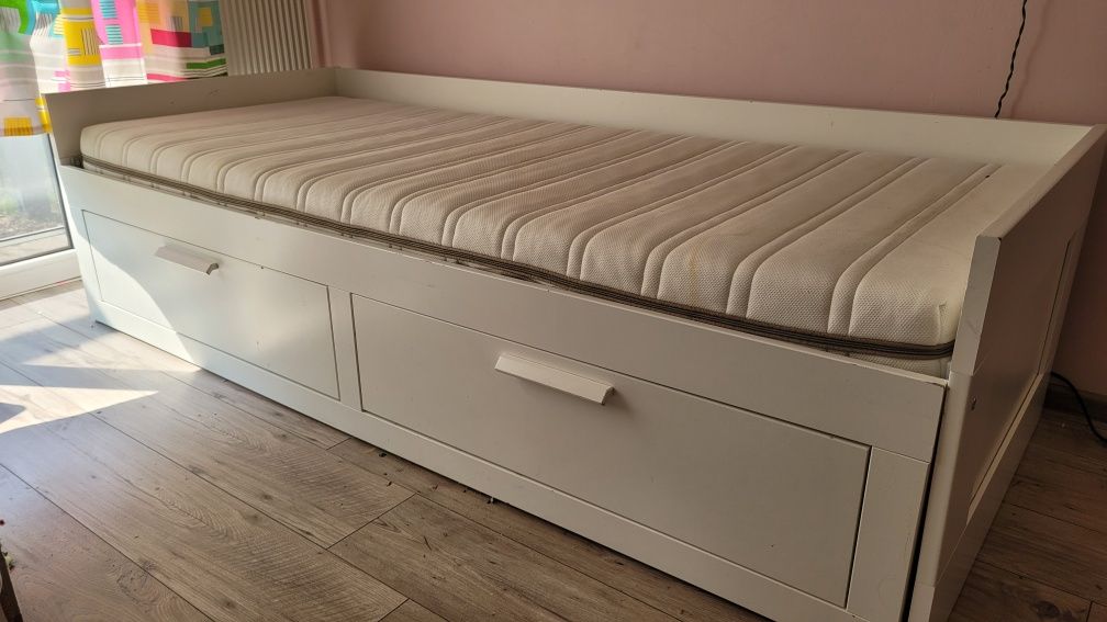 Łóżko pojedyncze/podwójne białe z materacem IKEA BRIMNES z 2 szuflada