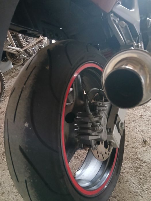 Kawasaki zr7 venda ou troca por mota 25/35kw