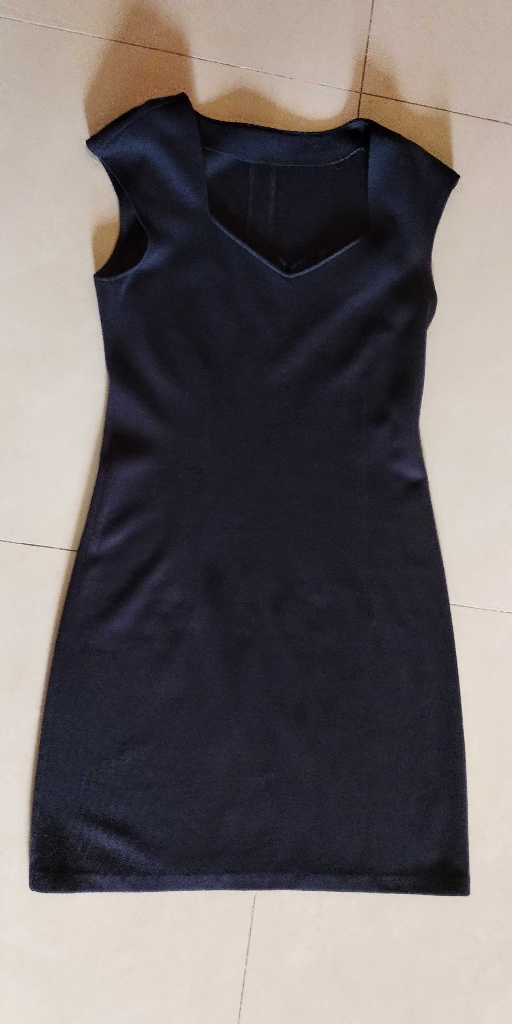 Стильное классическое черное платье (трикотаж) р.44-46