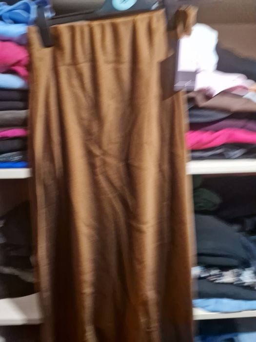 Spodnica satynowa  m czy L nowa