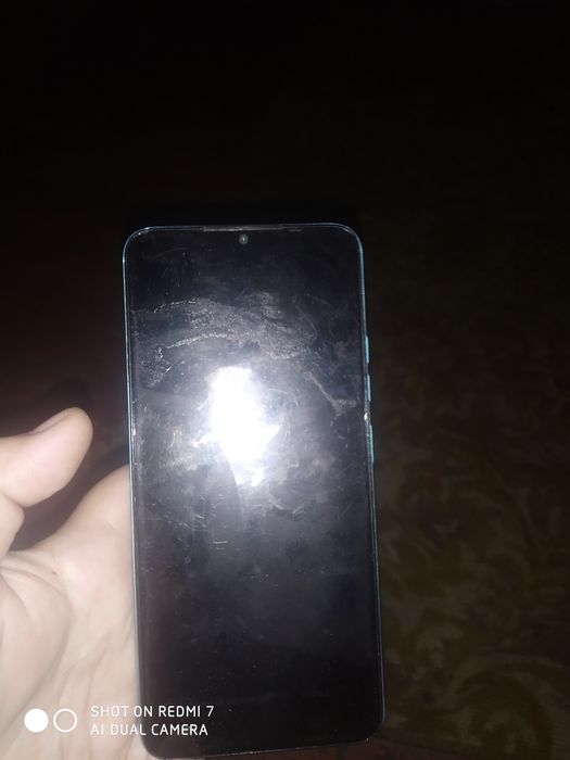 Продам телефон недорого