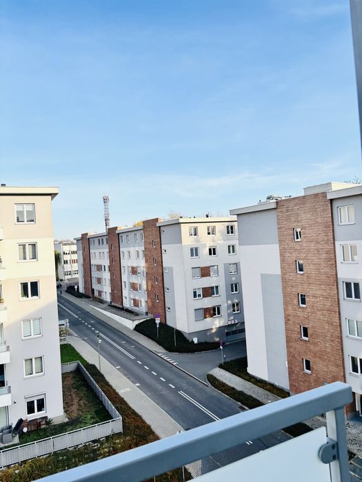 Mieszkanie, które „mówi” Zostań- osiedle Karoliny 13