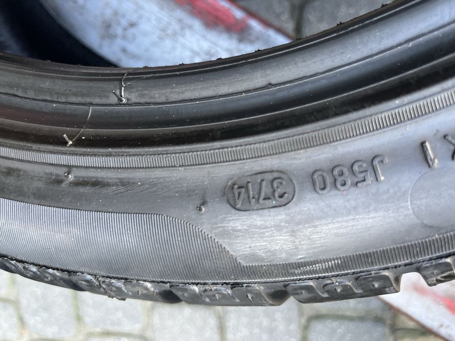 1szt. 225/45/18  Pirelli SottoZero  W210 AO 2014r.