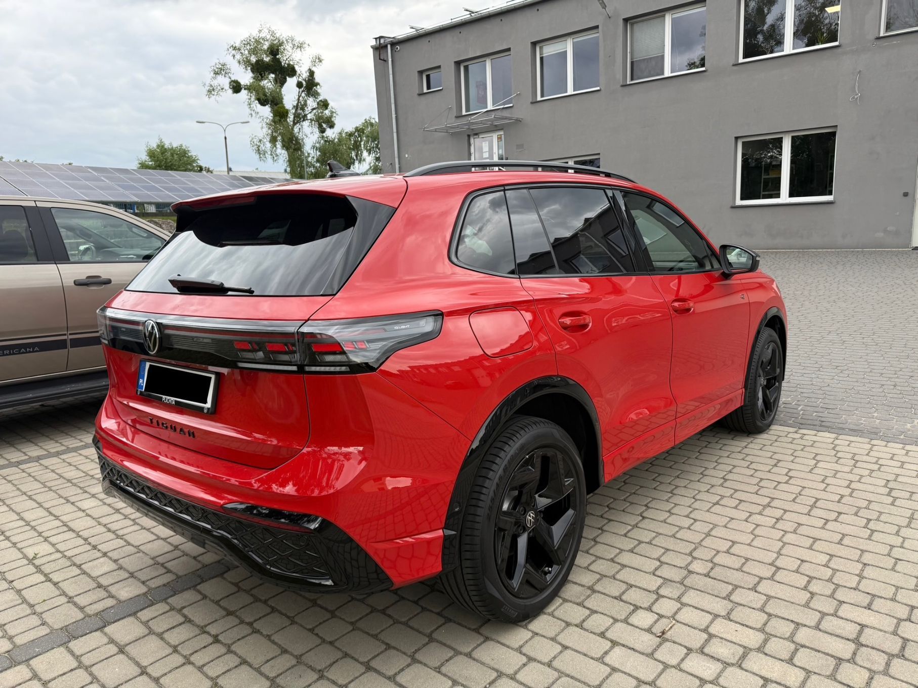 Volkswagen Tiguan R-Line TDI, 4Mot, DSG, Webasto, Max wyposażenie