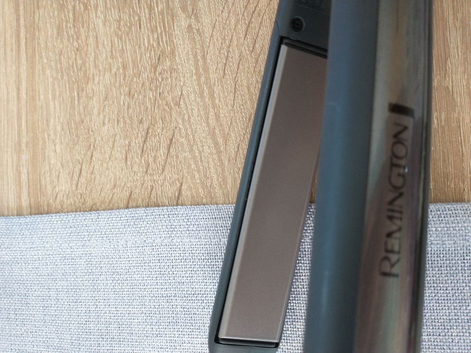 Sprzedam prostownice remington