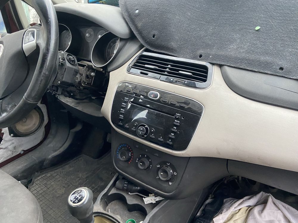 Розборка запчасти шрот FIAT Linea 2013-2017 год