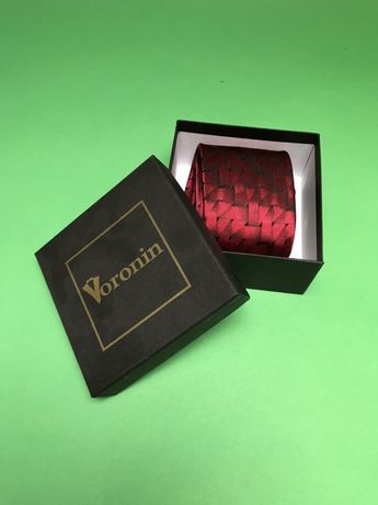 Галстук в коробке красный Воронин на подарок