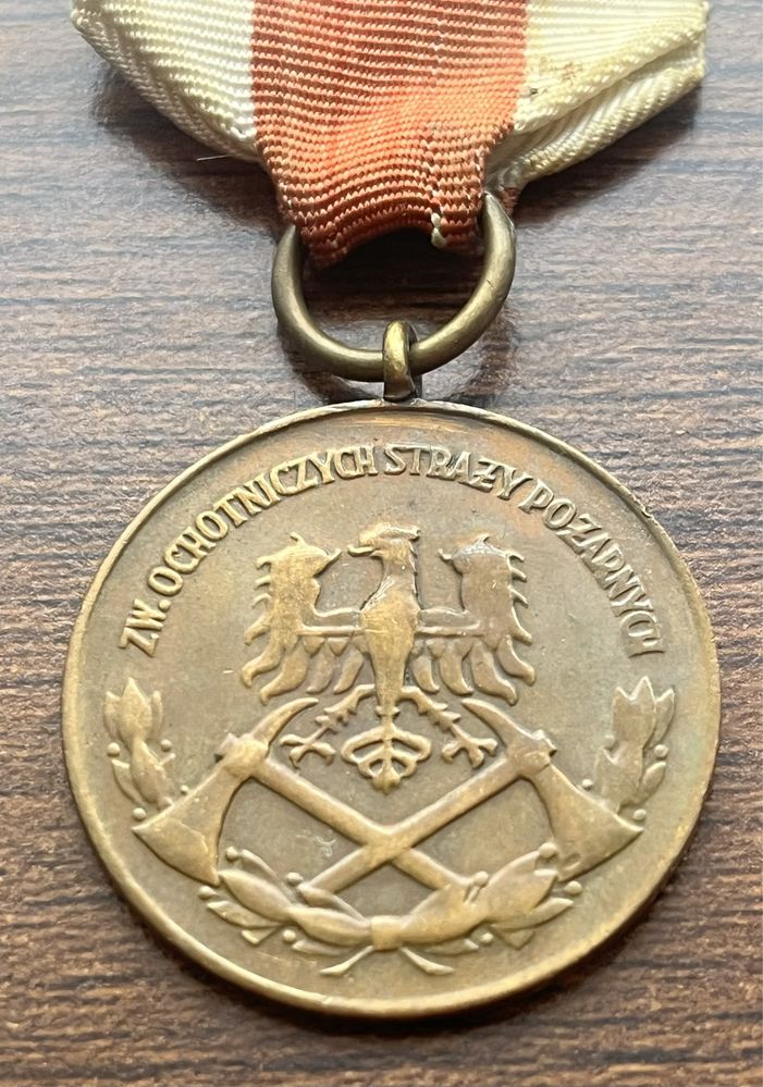 Medal Za Zasługi Dla Pożarnictwa ( brązowy )