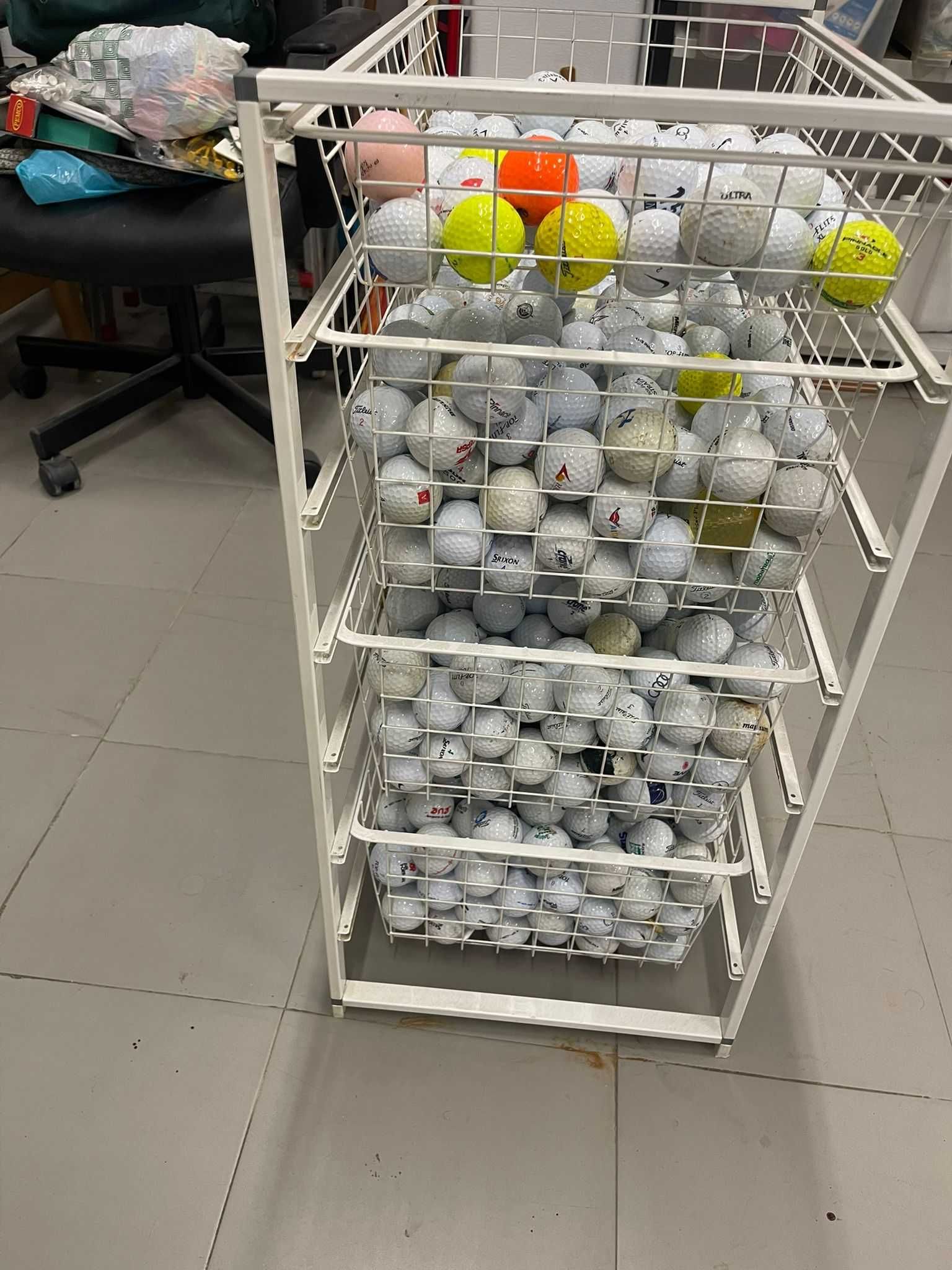 Lote +400 bolas golfe profissionais – Titleist, Callaway, Srixon, Nike