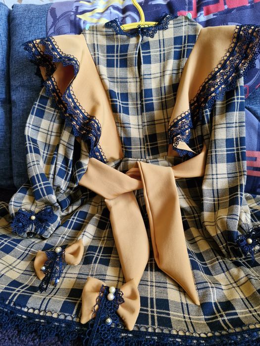 Продам нарядное платье