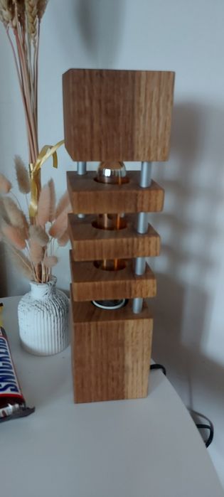 Ночник с дуба и лампа Едисона