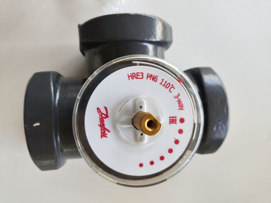Клапан триходовий danfoss hre3 dn 50