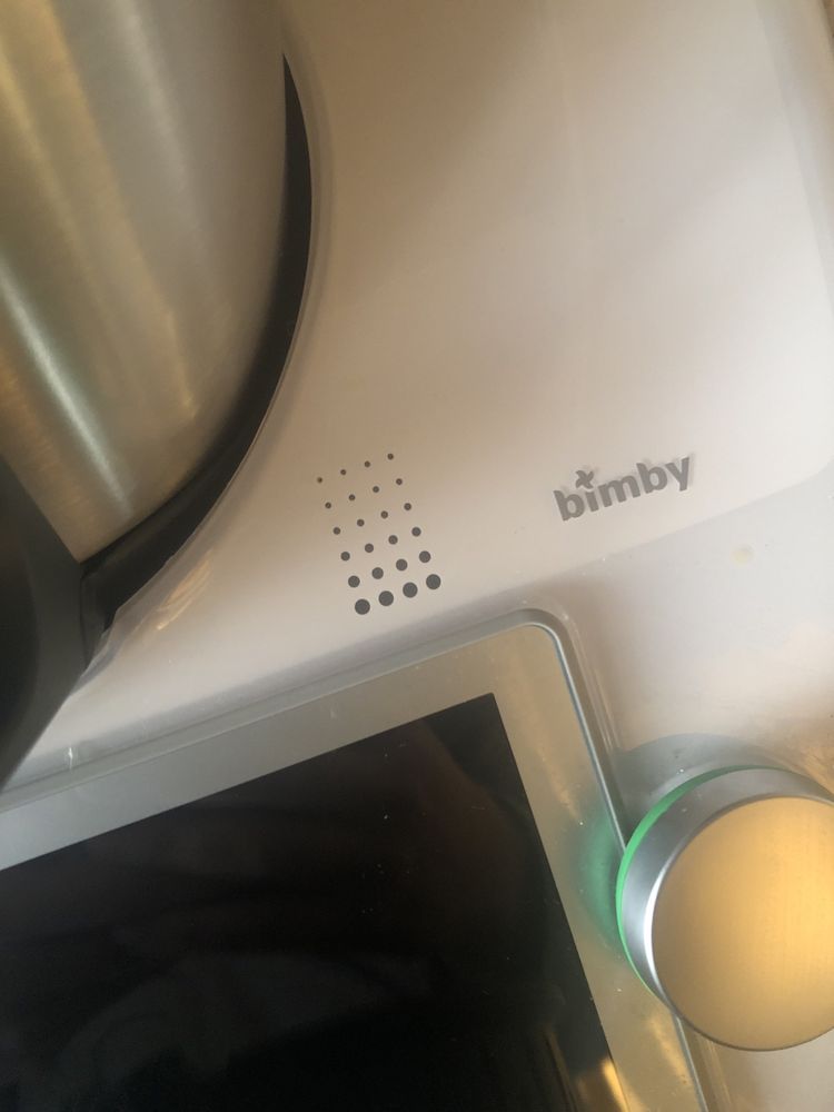 Bimby TM6 completa e impecável