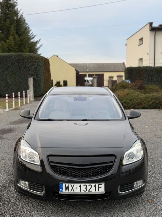 Opel Insignia 2011 Rok 2.0 diesel