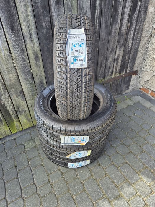 Opony zimowe 2 sztuki  Pirelli  R17.   215x65.  Nowe