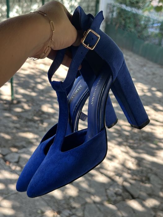Сині замш туфлі на каблуку 37 розмір