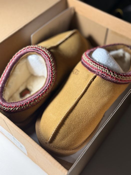 Botas UGG novas com caixa