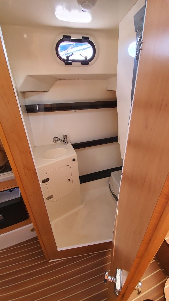 Jacht motorowy houseboat Calipso 750