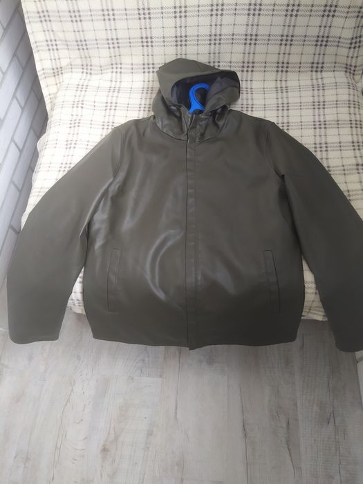 Куртка чоловіча, розмір М
