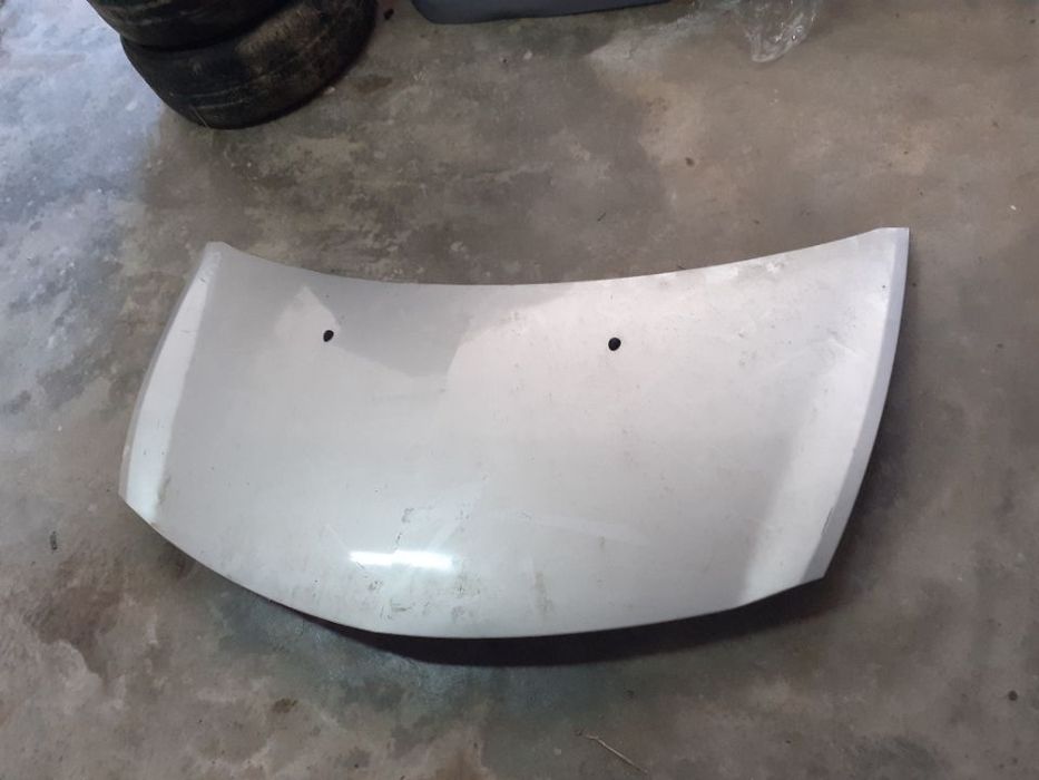 Capot renault clio 3