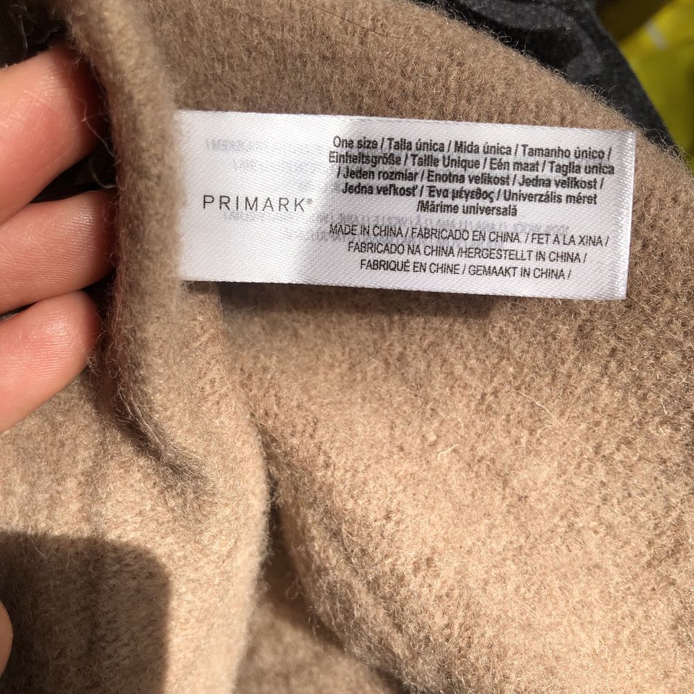 Вовнятий берет Primark