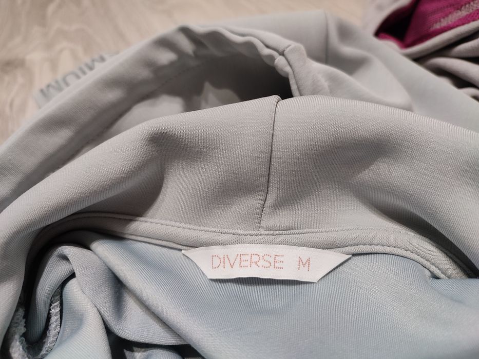 Кофты, толстовки с капюшоном DIVERSE, CLIQUE