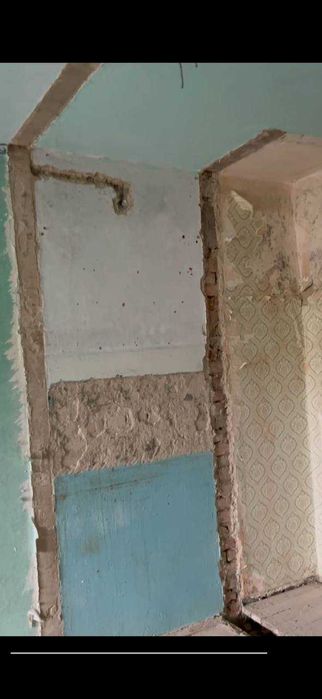 Продам кімнату без ремонту.