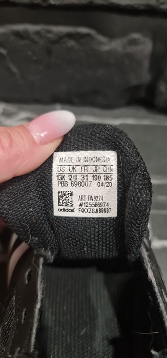 Halówki Adidas r. 31