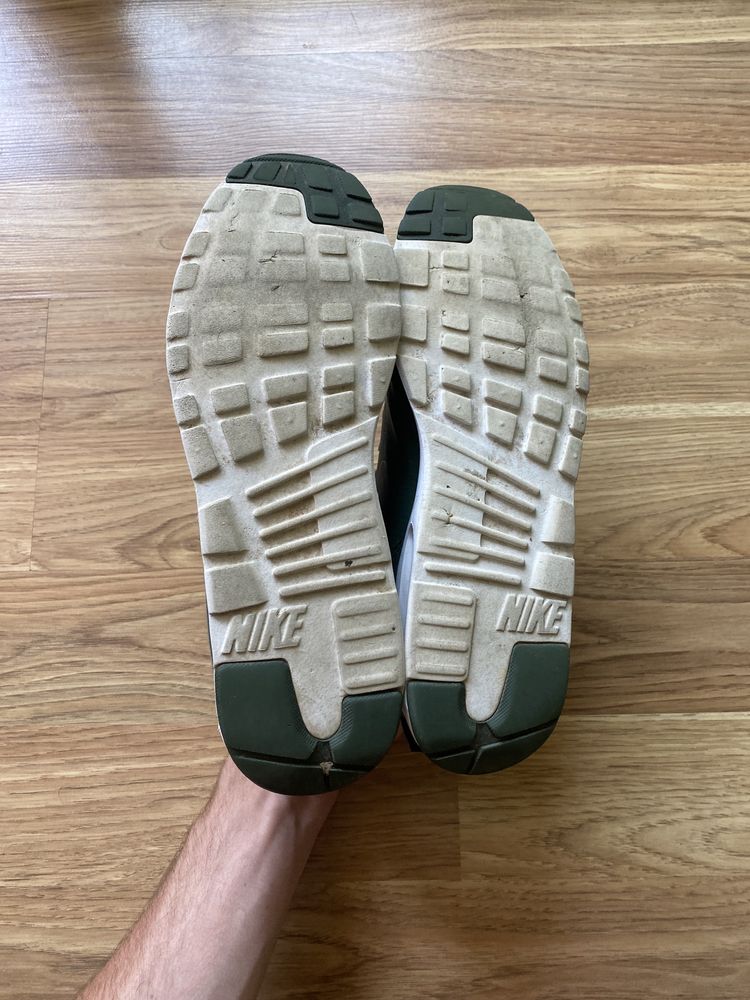 Чоловічі кросівки Nike Air Max TAVAS