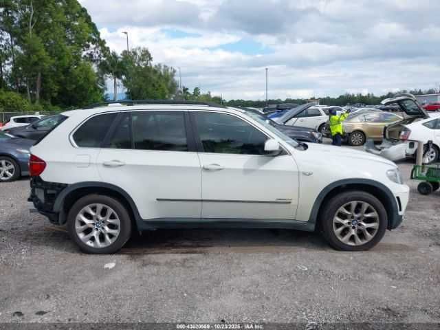 BMW   X5    2013